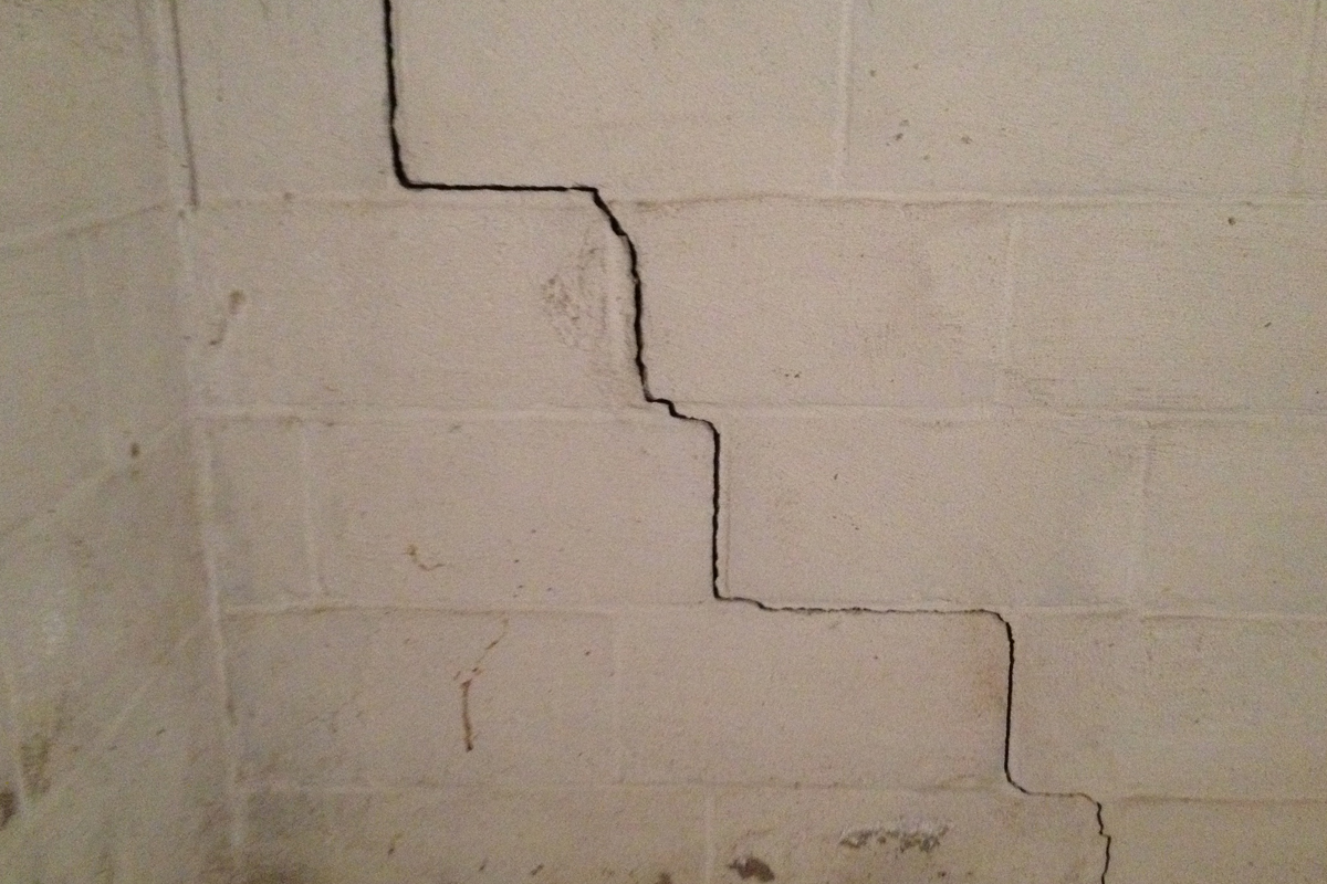 Common Causes of Basement Cracks in Toronto Homes