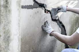 How to Fix Cracks in Concrete Walls